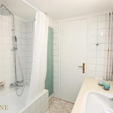 Melma Properties-amazone-premium In Center * Piraeus